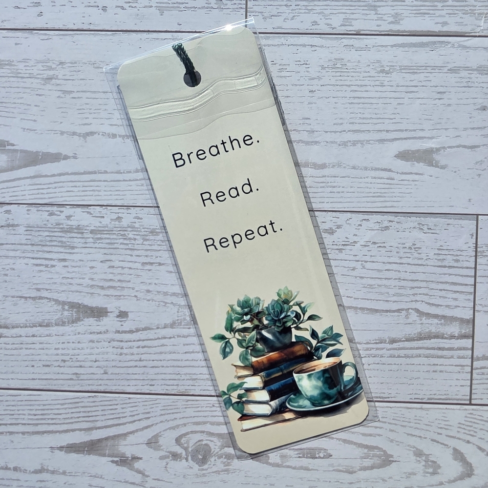 📖 “Breathe. Read. Repeat.” Metal Bookmark – Gift for Book Lovers & Readers